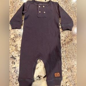 Mac & Moon grey onesie one piece sz 9mo.